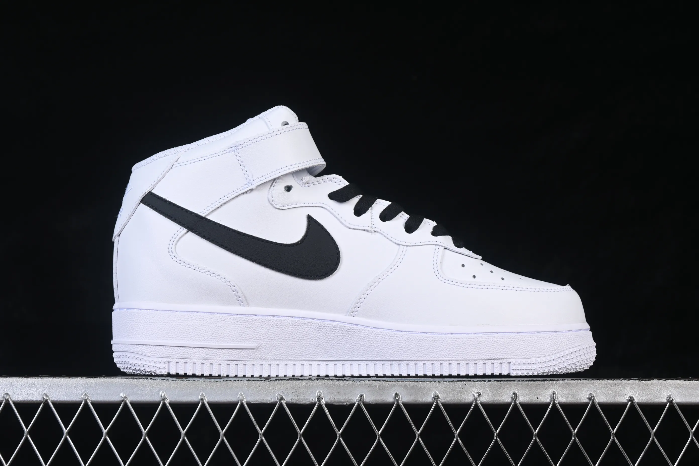 All categories Nk Air Force 1 Air Force series Nk Air Force 1 Mid Air Force mid-top Nike Air Force 1'07 Low splash inkjet Air Force 1 mid-top casual sneakers ZH0316-144